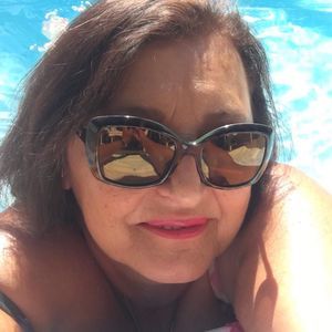 Meet your Posher, Janet